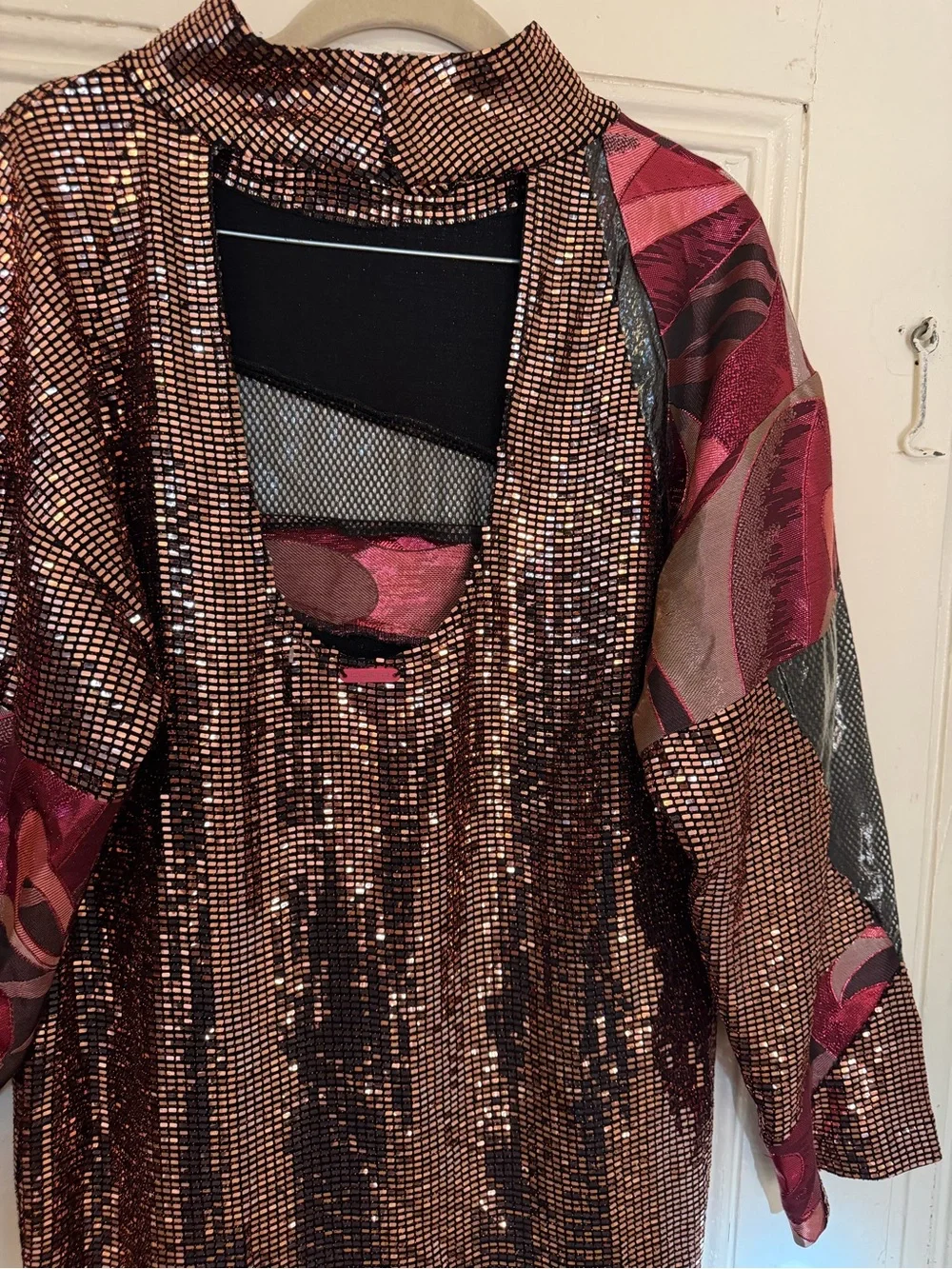 Stunning custo Barcelona patchwork Sequin dress in rose gold and Pink size 6 nwt